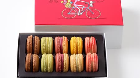 Pierre Hermé "Assortment of 10 Macaroons", "Assortment of Sablé", "Ispahan Coeur Melle" for Mother's Day!