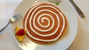ハワイの朝食“クチコミ No.1”--パンケーキ店「モエナカフェ」が東京・原宿にオープン！
