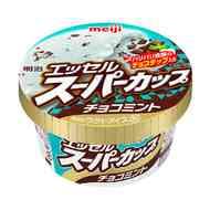 「明治 エッセル スーパーカップ チョコミント」爽やかなミントアイス × ビターなチョコチップ 夏の人気フレーバー！