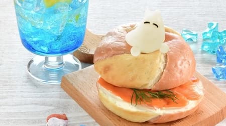 Moomin Cafe and Moomin Stand "Ukiwa Bagel Sandwich - Salmon Cream Cheese - Drink Set" and "Moomin Ukiwa de Puka Puka Soda
