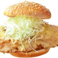 ドムドムハンバーガー「びたびたバターフィッシュ」バンズからはみ出るフィッシュフライに特製バターソース！