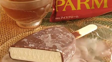 PARM" by Morinaga Milk Industry, classic vanilla ice cream with chocolate coating is the best of all time!