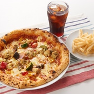 マルゲリータが350円！人気の“激安ピザ”「ナポリス」関西上陸、神戸・三宮に
