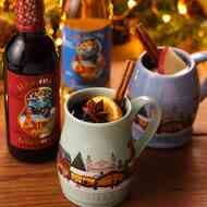 カルディ「グリューワインセット」ヨーロッパ冬の風物詩 グリューワインと陶器カップのセット！