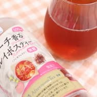 Peach-scented rooibos tea supervised by Afternoon Tea" from Famima, sugar-free and caffeine-free, with the flavor of peach spreading softly.