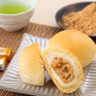 The collaboration between Hattendo and Chirole Chocolate Kinako Mochi for the 20th anniversary of "Melt Melted Cream Buns Kinako Mochi" and "Melted Cream Daifuku Kinako Mochi Flavor"!