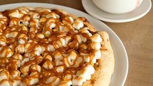 Max Brenner has a new autumn menu! "Chocolate chunk pizza" with "chestnuts" etc.