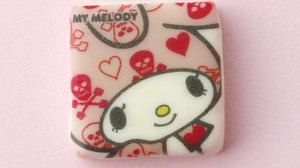 Collaboration between Compartes and "My Melody"! My Melody wearing a "skull hood" is cute