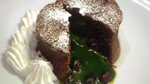 抹茶ソースがとろ～り--祇園「ケーキハウス フリアン」が期間限定で東京・自由が丘に