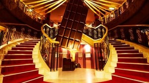 Is the hall full of chocolates? Sweet "Count Chocolat's House" opens in Huis Ten Bosch