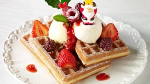 X'mas limited "Strawberry Christmas Waffle" on Mother Leaf--with Christmas Tea