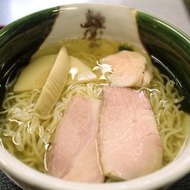 麺屋武蔵 新宿本店「玉露ら～麺」言葉に出来ない至高の玉露出汁ラーメン！文化と歴史を味わう