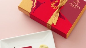 Godiva "Nuverane Collection" with sheep-shaped chocolate--as a souvenir for the year-end and New Year holidays