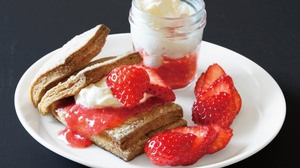 Afternoon tea “Strawberry Year” --New croissant scones, strawberry Darjeeling tea, etc.
