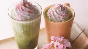 エクセルシオールに「春のホワイトショコラ抹茶ラテ」--“桜花フレーク”で春の彩り