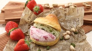 Brioche + gelato cool sweets--specialty store "Brigela" opens