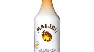 White bottle of liqueur "Malibu" with pineapple flavor! Limited number of tropical flavors