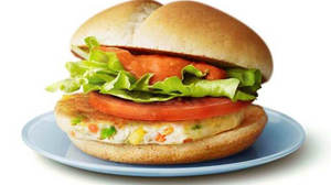 "Vegetable Chicken Burger" Appears on Mac--Chicken Patty with Colorful Vegetables for a Refreshing Taste