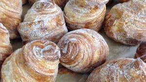 Is American attention from cronuts to "bronuts"? --Hybrid that combines three sweets