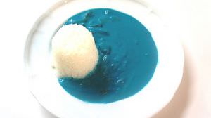Nico Nico Hosei Cafe, "Appetite-Decreasing Blue Curry," good, but bright sky blue, it's blue!