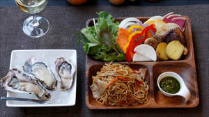 Yakisoba on a healthy plate! Hiroo "BROWN" opened--also "VIRGIN" offering "virgin oysters"