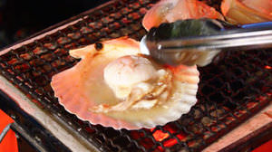 Even if you are not invited by BBQ! We recommend "Ginza Nabura" where you can enjoy seafood BBQ on the indoor sandy beach.