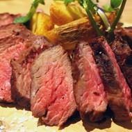 今なら “希少肉” のステーキが半額！「ワイン食堂 寓 ‐Goo‐（ぐう）」東京・銀座にオープン