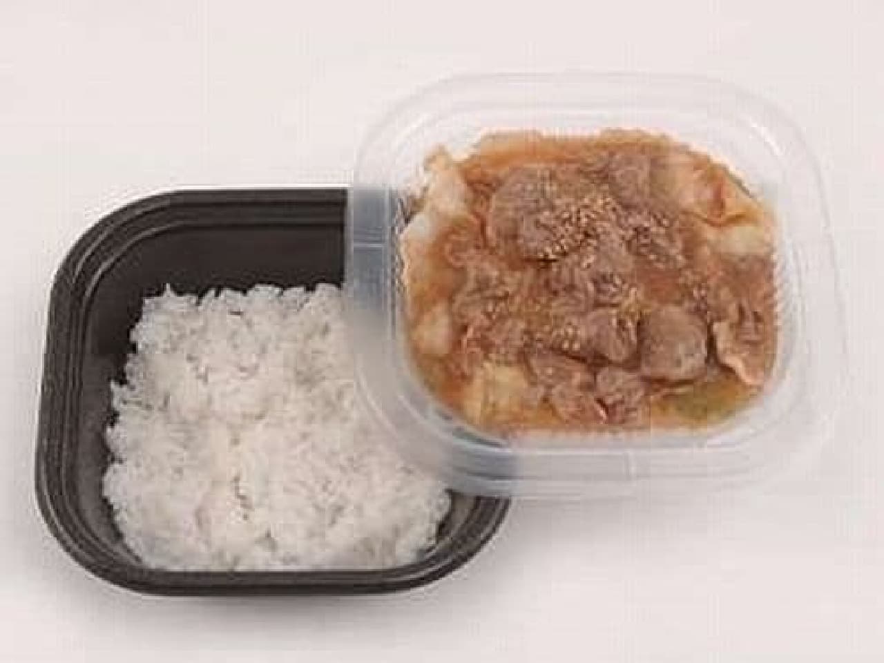 "Kami Tsushima Tonchan Rice" Soul food with pork loin soaked in sauce!