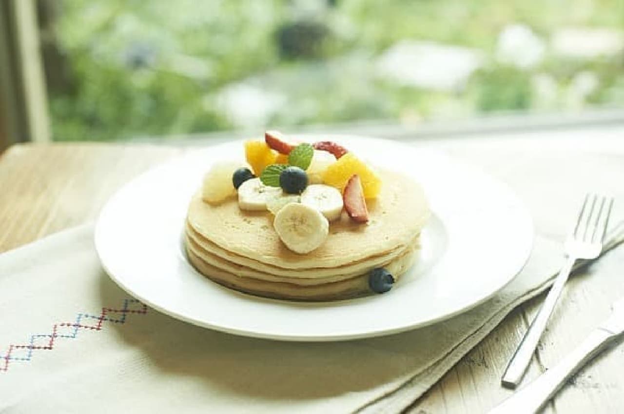 Fruit and other toppings are also popular (Image courtesy of Egg Celent)