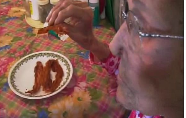 Pearl Cantrell eating bacon (Source: KRBC)