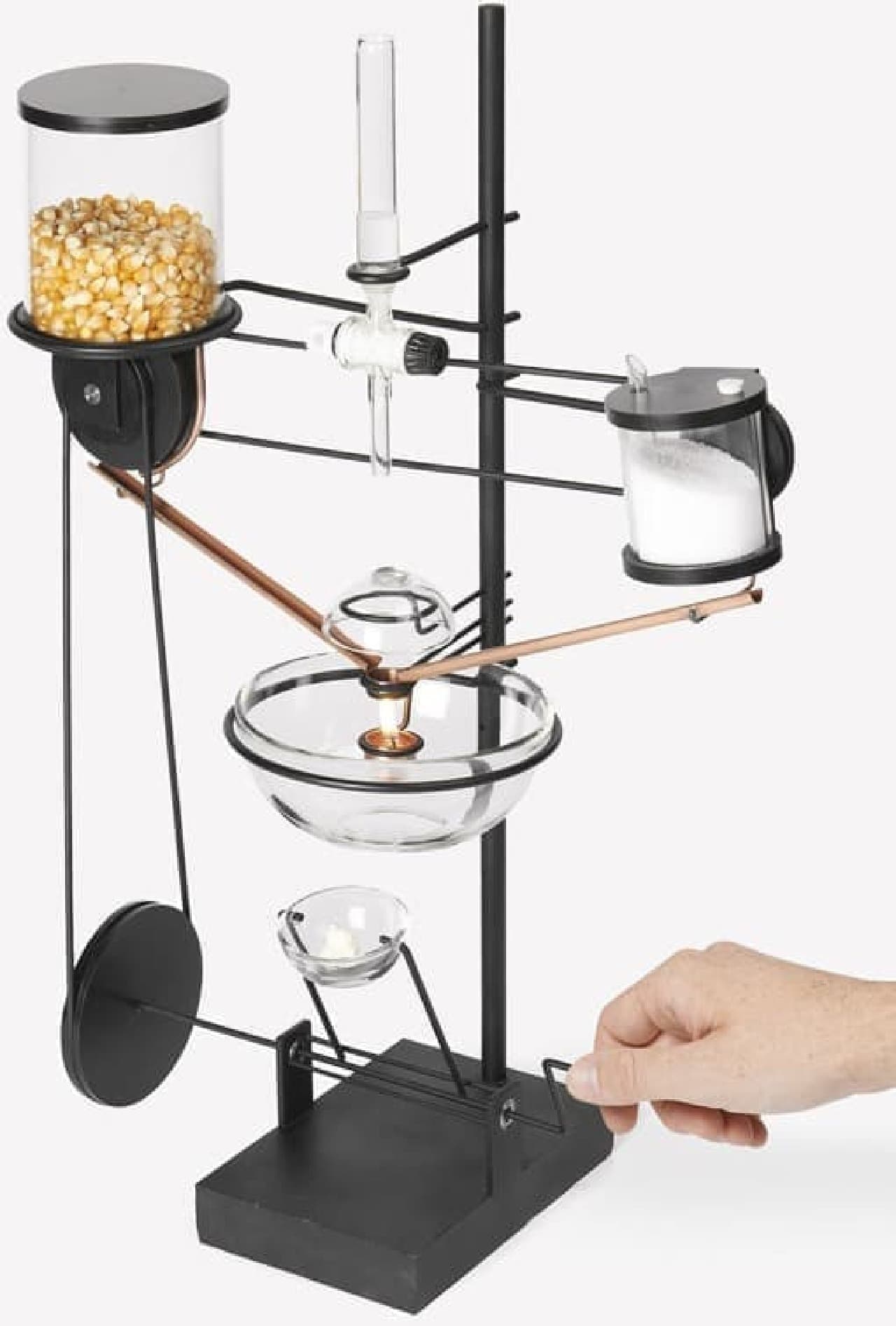 The world's most low-tech popcorn machine "Oncle Sam"