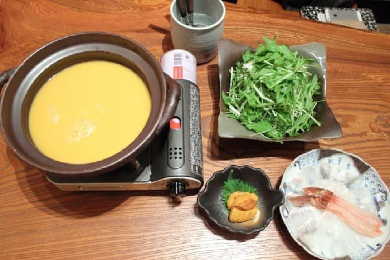 Luxurious shabu-shabu with fresh ingredients (pictured for 2 people)