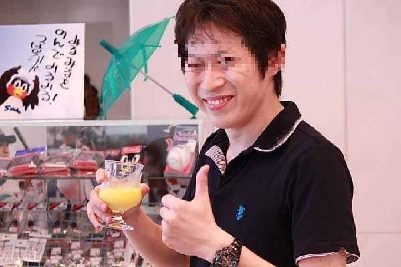 Staff drinking Yakuman