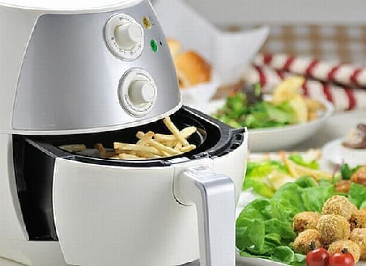 "No oil fryer", a cooking utensil that allows you to make fried food without using oil