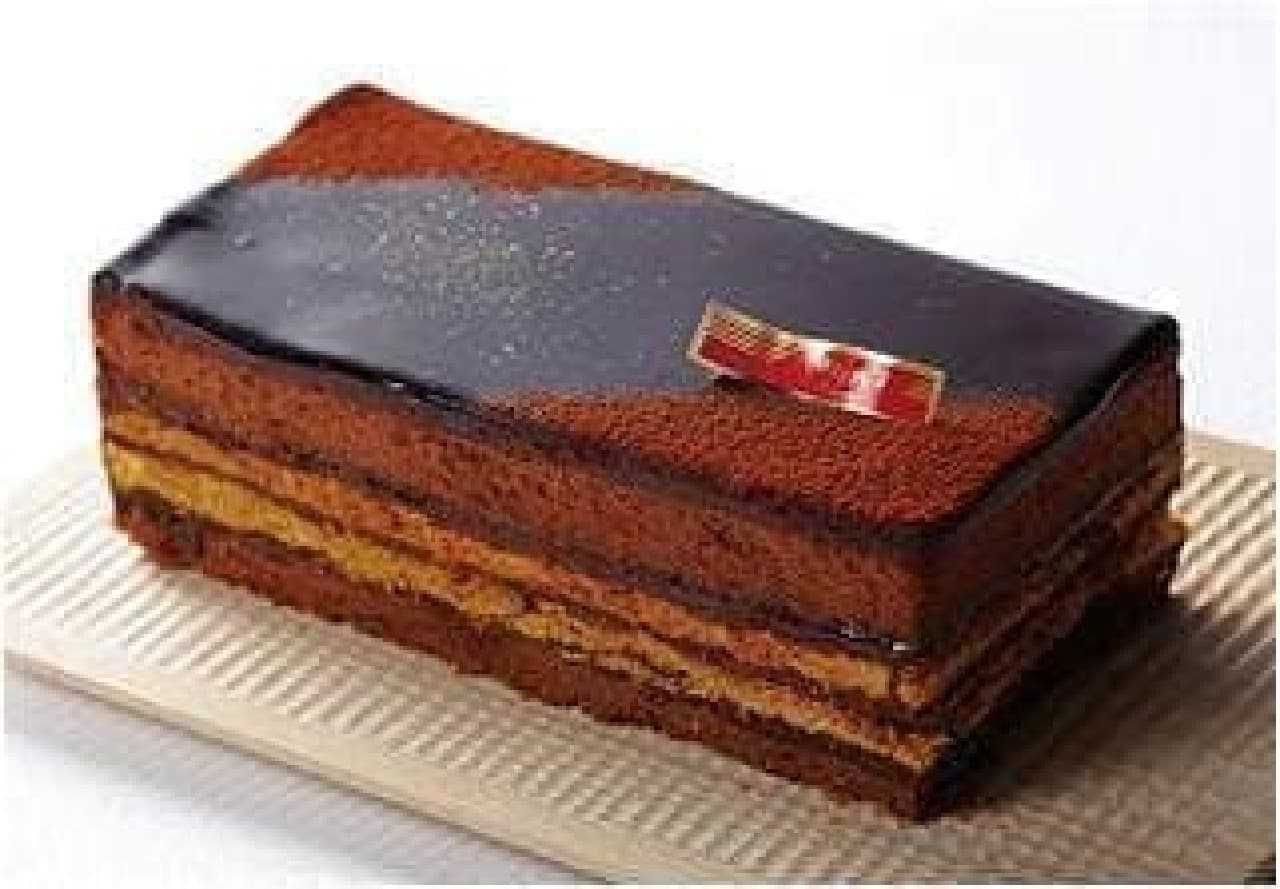 Moist and crispy millefeuille