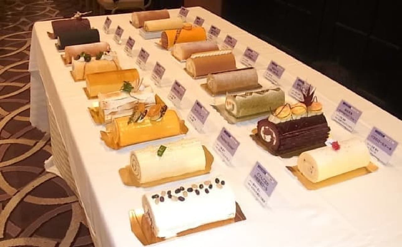 全国から18種のロールケーキが集合！