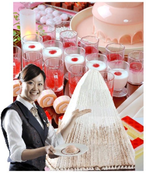 Giant Mont Blanc reappears with strawberry flavor!