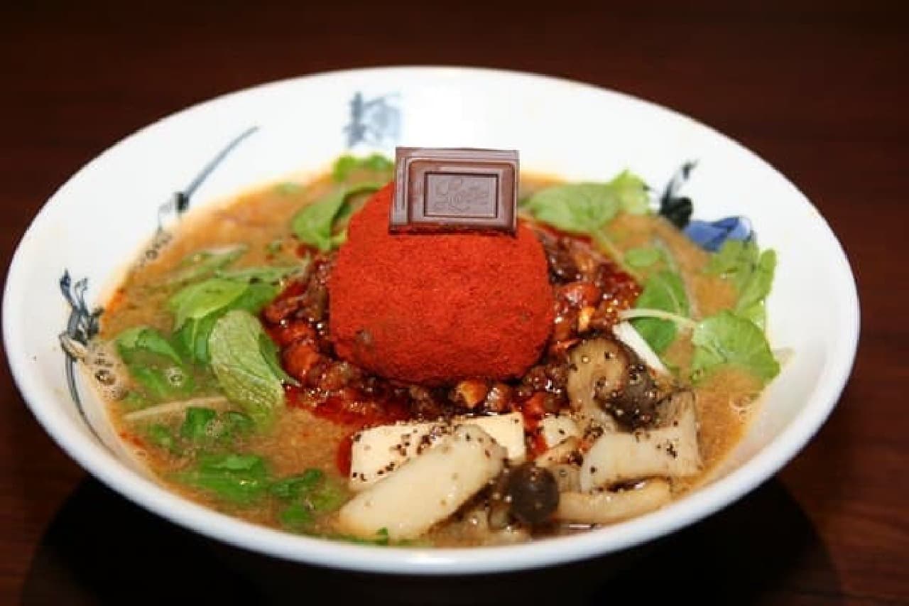 真っ赤な“赤玉”が主張する「味噌ガーナ2014」