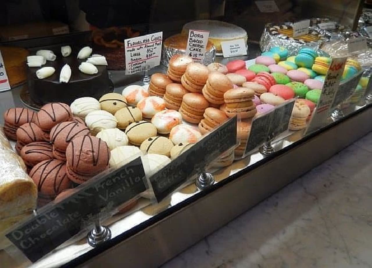 A lot of colorful macaroons