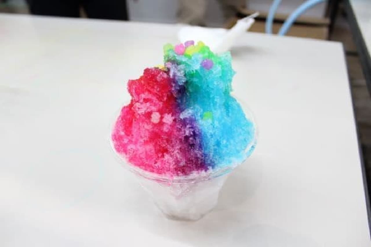 "Seven colors of Nico Nico shaved ice"