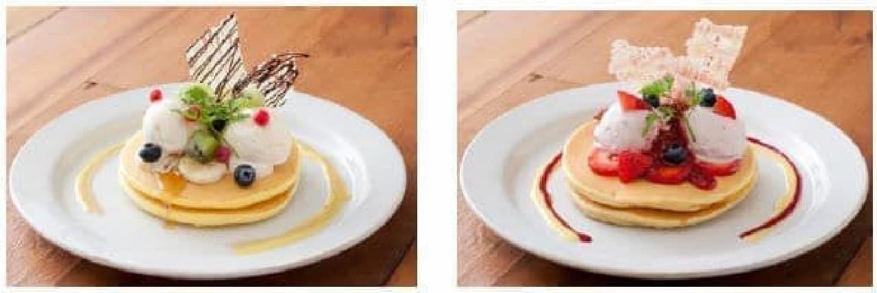 Premium pancakes "Maple Vanilla" (left), "Berry Strawberry" (right)