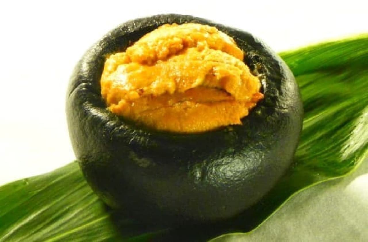 Kanmon Uniman-Kyoku" is a luxurious dish full of sea urchin.