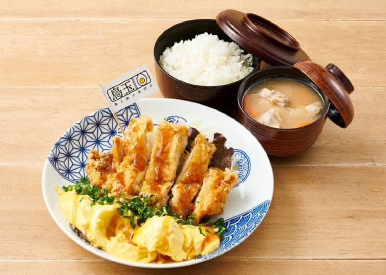 Tori Tamagawa, a chicken and egg specialty restaurant, will sell "Golden Tartar Chicken Nanban with a Filled Egg" at a special limited time price from May 13 to 20, 2012.