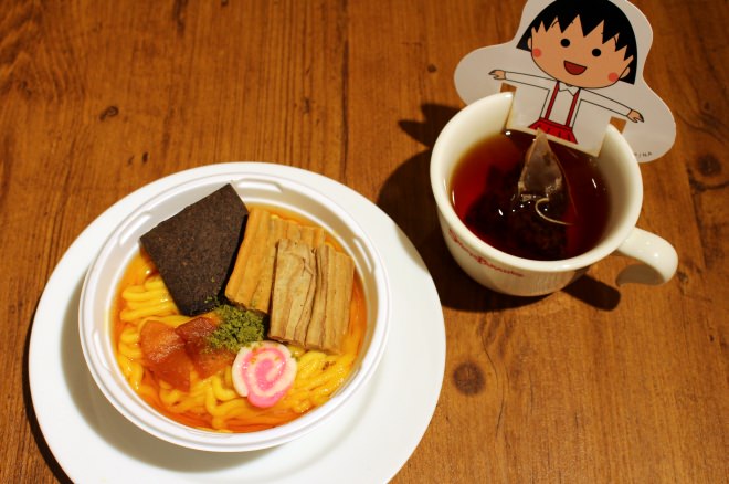 The sweets menu includes a cute tea bag with tea