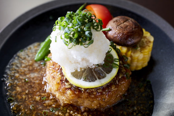 Miura radish coarsely grated Japanese-style hamburger | My hamburger steak Watanabe