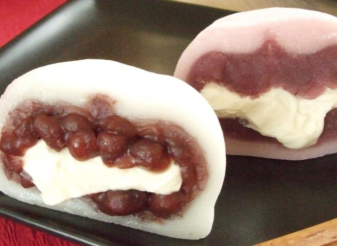 Daifuku with 2 kinds of cream