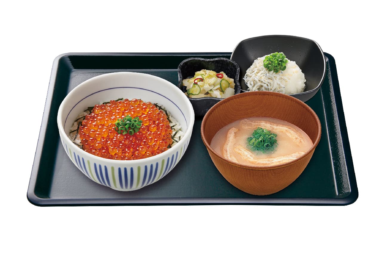 Salmon roe bowl + grated shirasu + pickles + miso soup